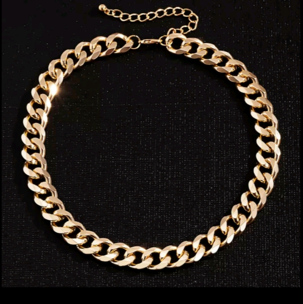 Vintage Gold Color Smooth Thick Chains Necklace - Picture 3 of 5